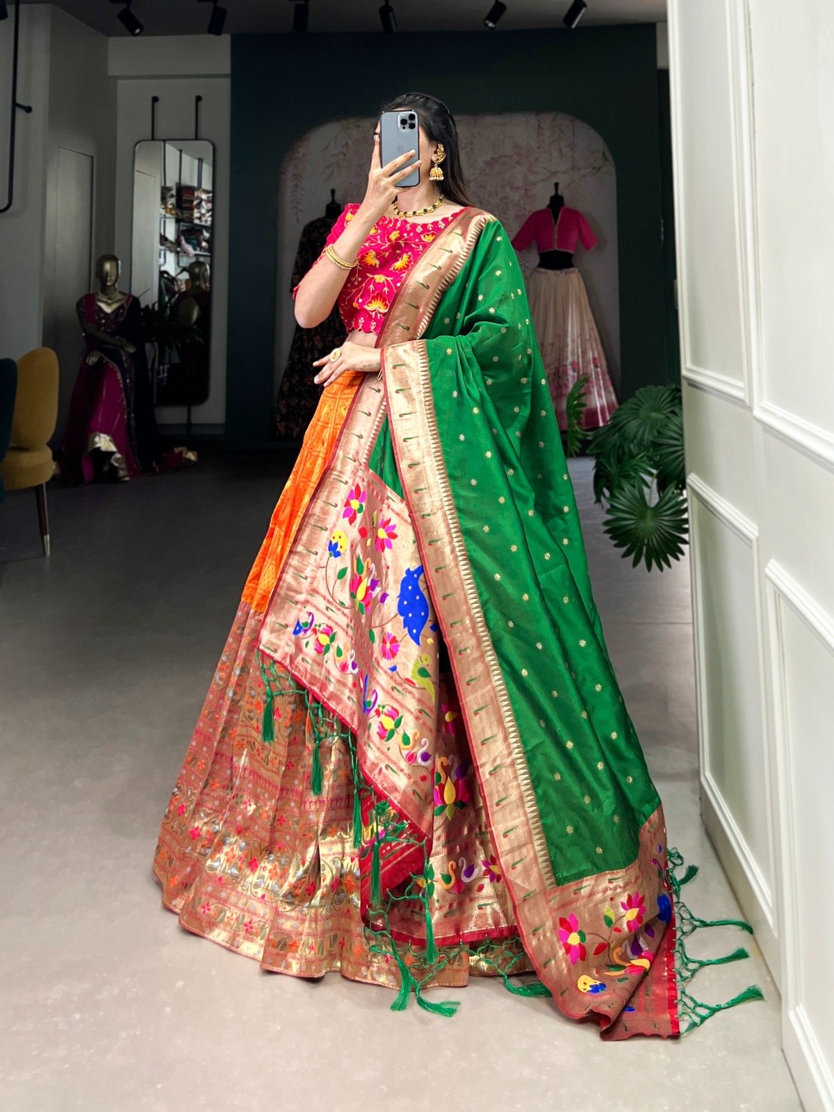 Lehenga Choli Jacquard Paithani - Image 4