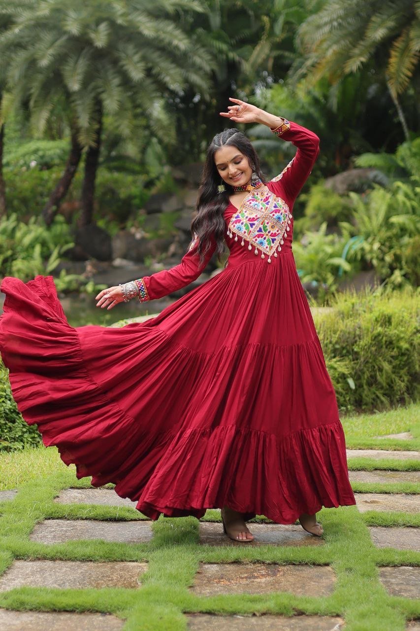 Navratri Gown Reyon with Kutchi Gamthi Work - Image 7