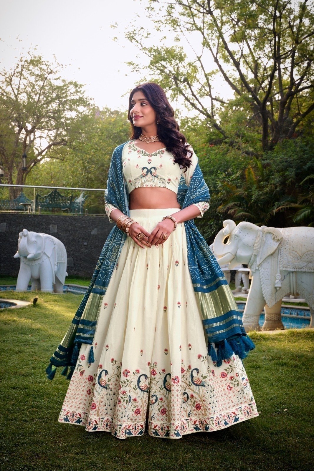Lehenga Choli Khadi Cotton - Image 2
