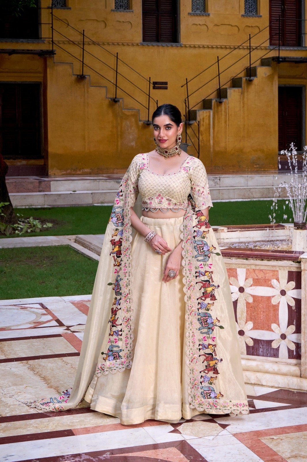 Lahenga Choli Raspberry - Image 5