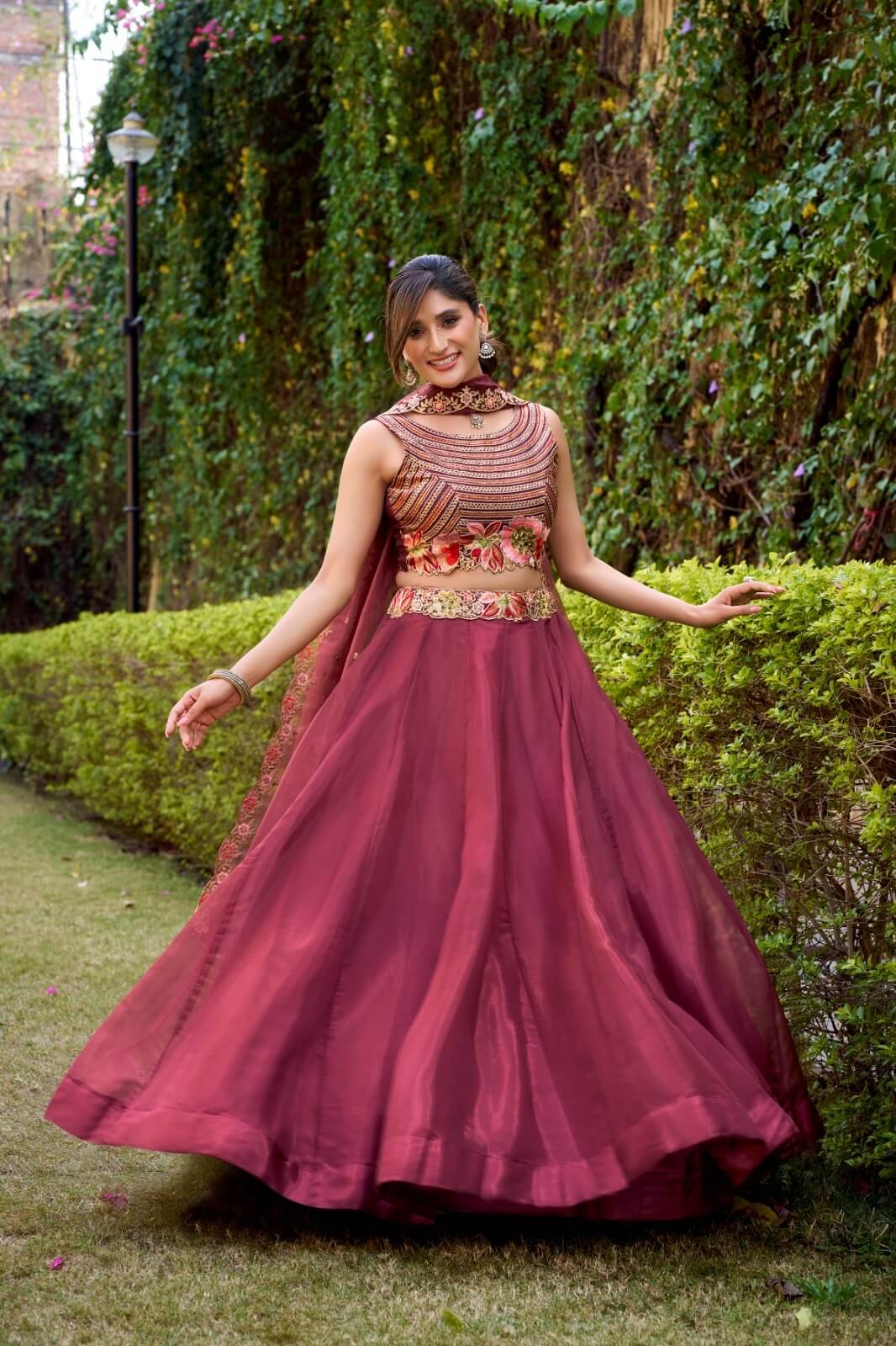 Lahenga Choli Set - Image 3