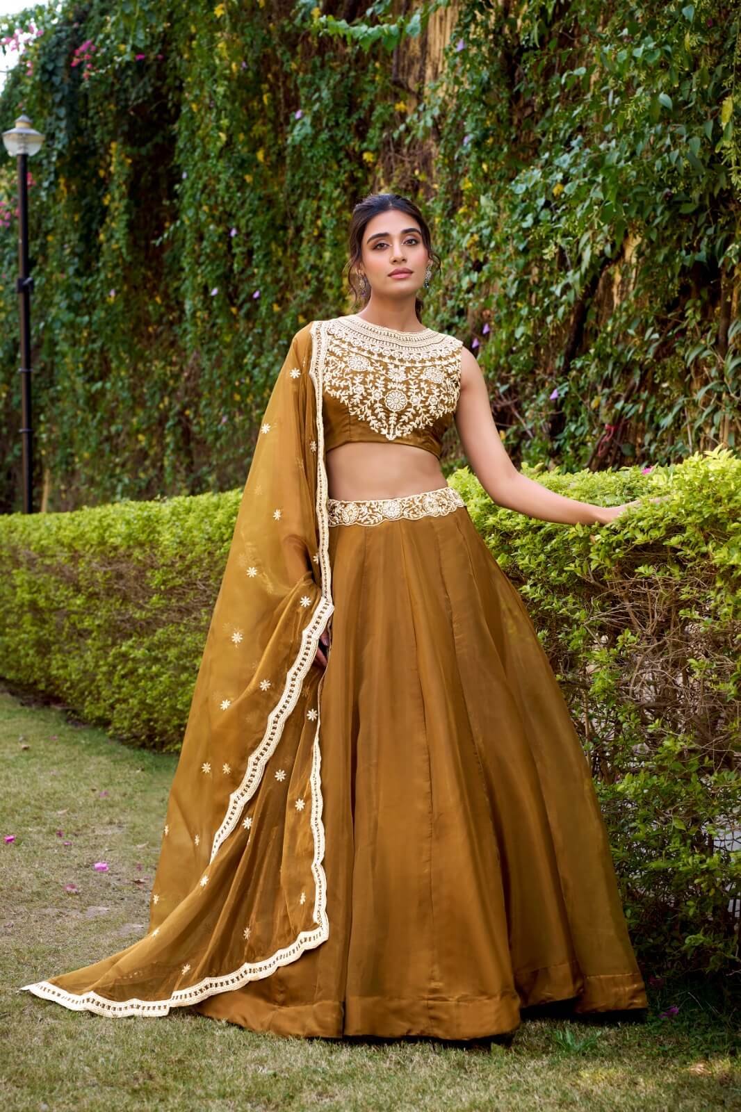 Lahenga Choli Set