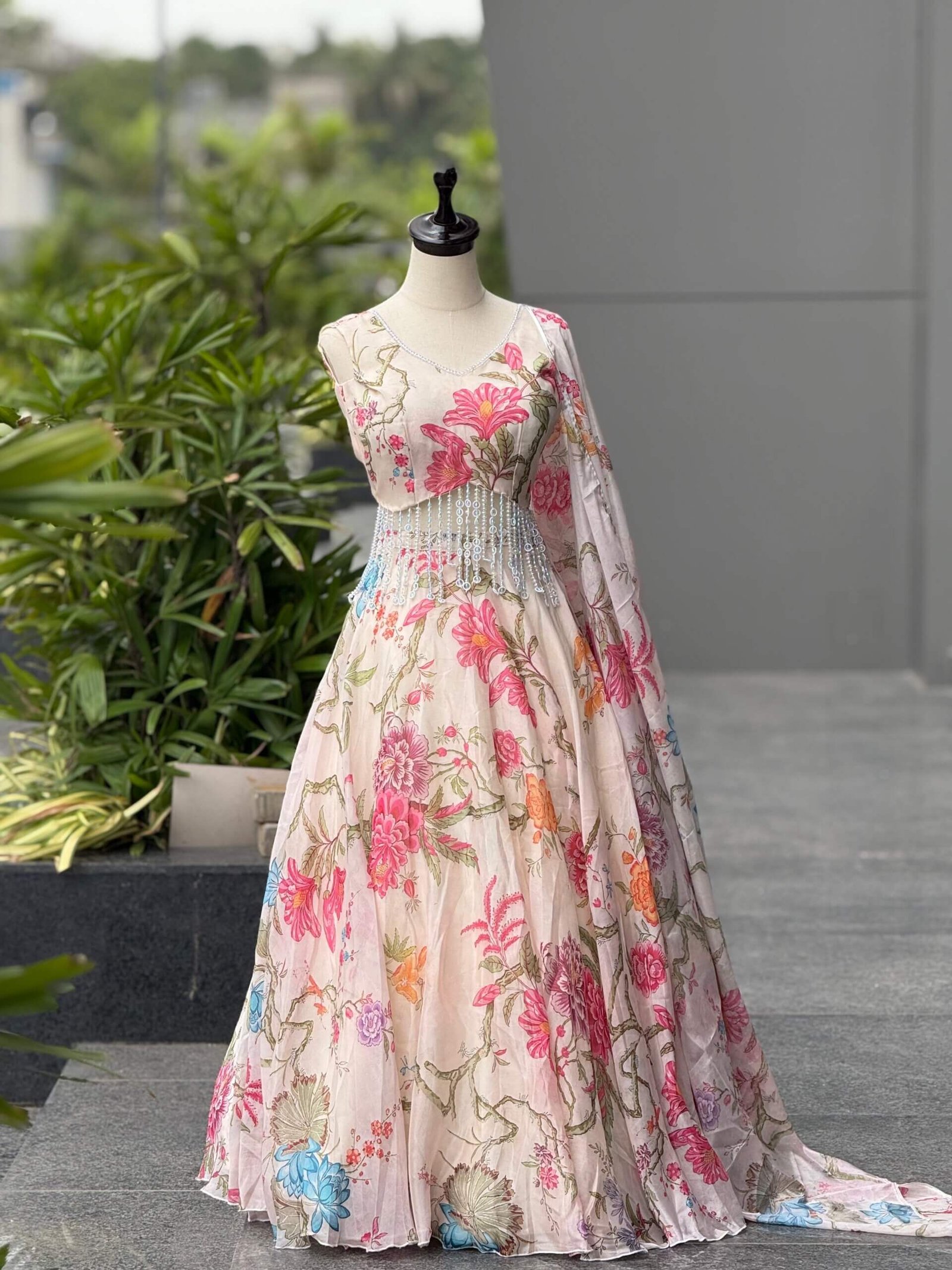 Lahenga Choli Set - Image 2