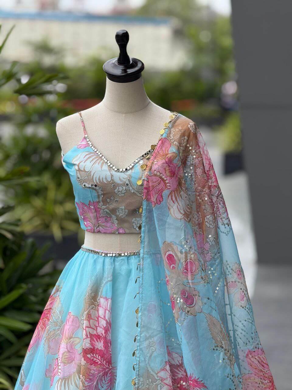 Lahenga Choli Set - Image 5